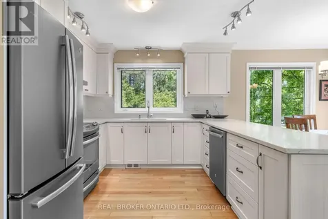 6550 Rideau Valley Drive North Ottawa ON K4M 1B3