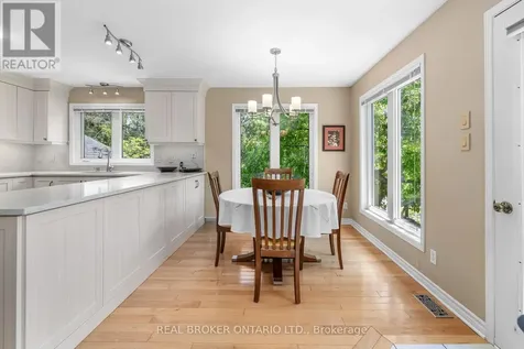 6550 Rideau Valley Drive North Ottawa ON K4M 1B3
