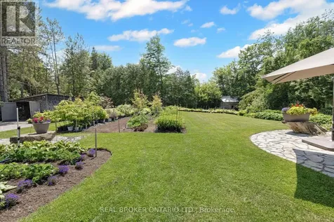 6550 Rideau Valley Drive North Ottawa ON K4M 1B3
