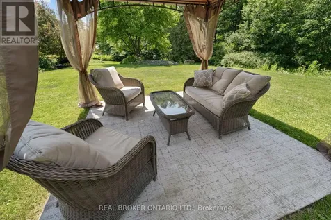 6550 Rideau Valley Drive North Ottawa ON K4M 1B3