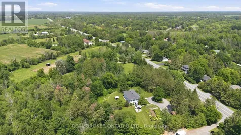 6550 Rideau Valley Drive North Ottawa ON K4M 1B3