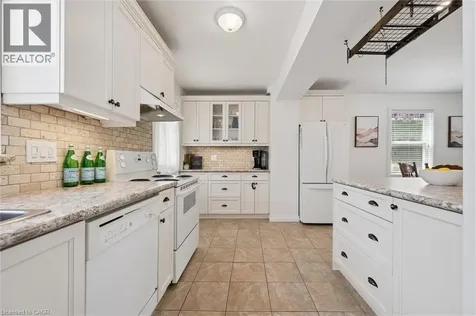 5 Victoria Avenue Cambridge ON N1S 1X2