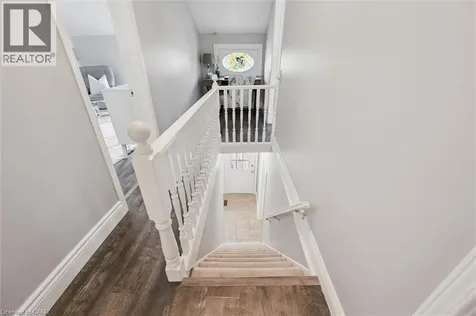 5 Victoria Avenue Cambridge ON N1S 1X2
