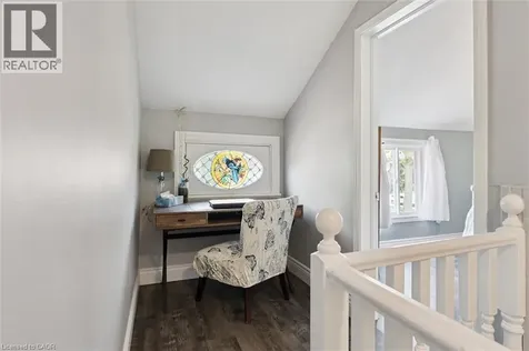 5 Victoria Avenue Cambridge ON N1S 1X2