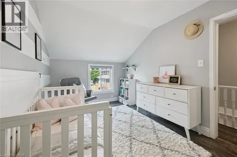 5 Victoria Avenue Cambridge ON N1S 1X2