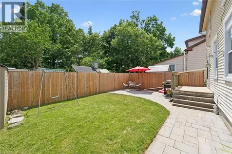 5 Victoria Avenue Cambridge ON N1S 1X2