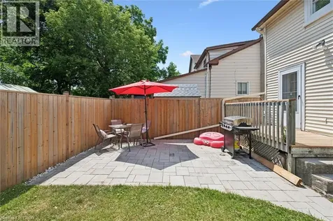 5 Victoria Avenue Cambridge ON N1S 1X2