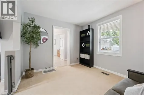 5 Victoria Avenue Cambridge ON N1S 1X2