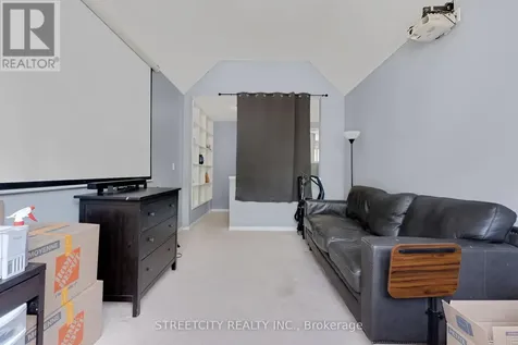 302 Oprington Place Kitchener ON N2N 3P3