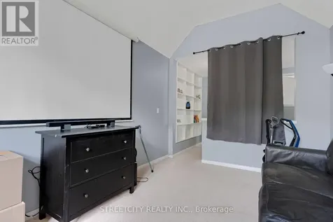 302 Oprington Place Kitchener ON N2N 3P3