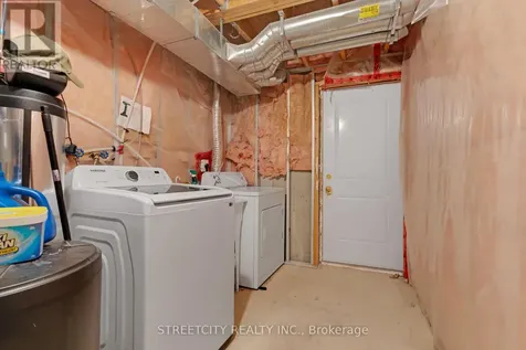 302 Oprington Place Kitchener ON N2N 3P3