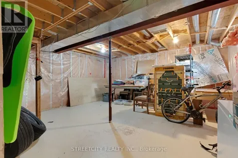 302 Oprington Place Kitchener ON N2N 3P3