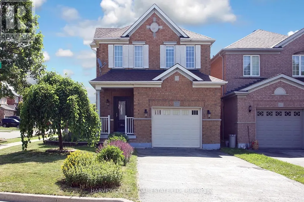 71 Mcnally Way Aurora ON L4G 7V2