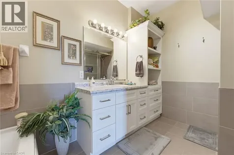 20 Isherwood Avenue Cambridge ON N1R 8P9