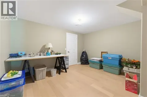 20 Isherwood Avenue Cambridge ON N1R 8P9