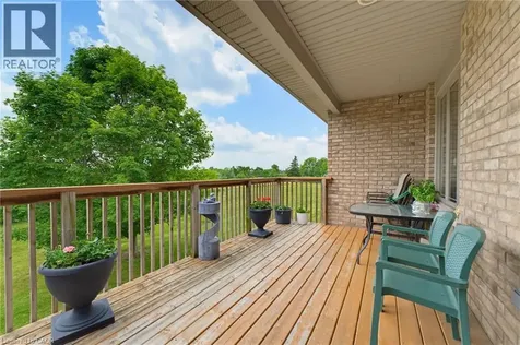 20 Isherwood Avenue Cambridge ON N1R 8P9