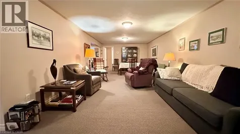 418 Lakeshore Road Selkirk ON N0A 1P0