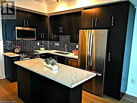 2007 James Street Burlington ON L7R 0G7