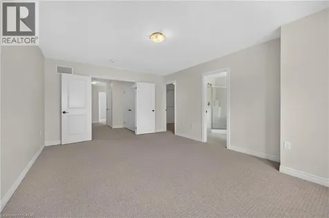 114 Dunrobin Lane Grimsby ON L3M 0H4