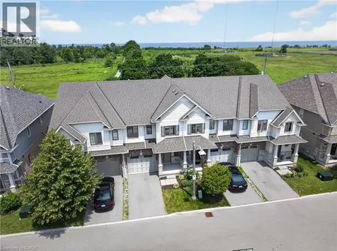 114 Dunrobin Lane Grimsby ON L3M 0H4
