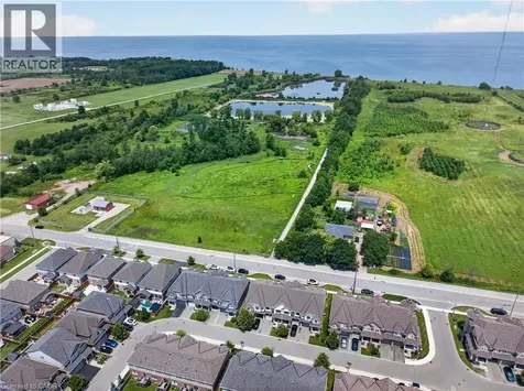 114 Dunrobin Lane Grimsby ON L3M 0H4