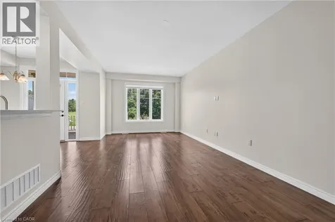 114 Dunrobin Lane Grimsby ON L3M 0H4