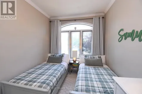 78 Wilkes Street Brantford ON N3T 4J6