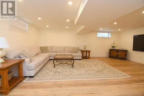 78 Wilkes Street Brantford ON N3T 4J6