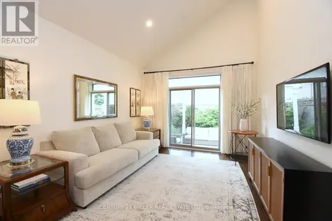 78 Wilkes Street Brantford ON N3T 4J6