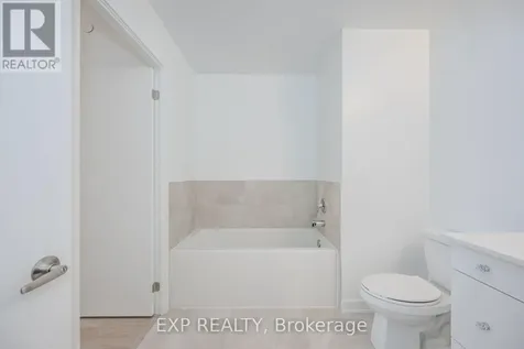 1035 Southdown Road Mississauga (clarkson) ON L5J 0A1