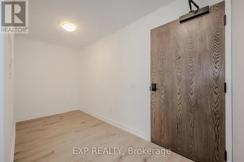 1035 Southdown Road Mississauga (clarkson) ON L5J 0A1