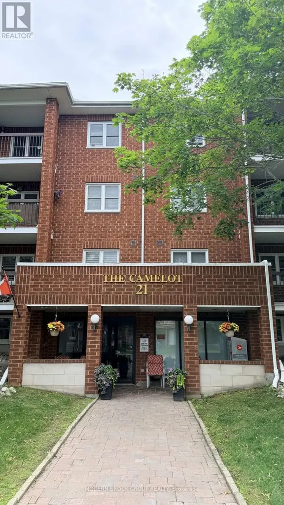 21 Liston Avenue Brockville ON K6V 6Z3