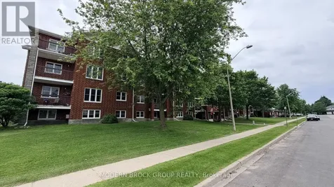 21 Liston Avenue Brockville ON K6V 6Z3