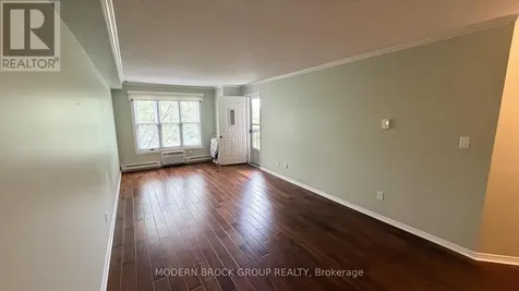 21 Liston Avenue Brockville ON K6V 6Z3