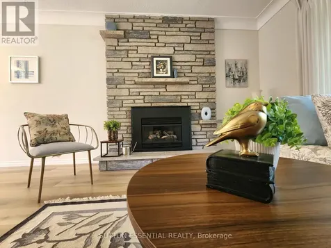 18 Vanier Drive Brockville ON K6V 3J5