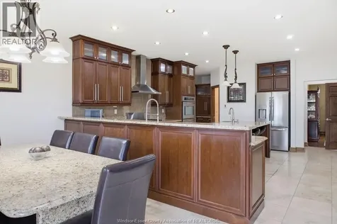 118 Remo Lakeshore ON N8L 0Z3