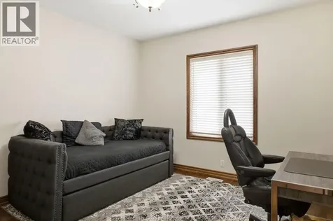 118 Remo Lakeshore ON N8L 0Z3