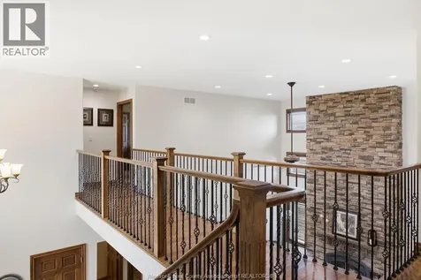 118 Remo Lakeshore ON N8L 0Z3