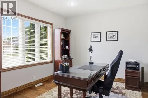 118 Remo Lakeshore ON N8L 0Z3