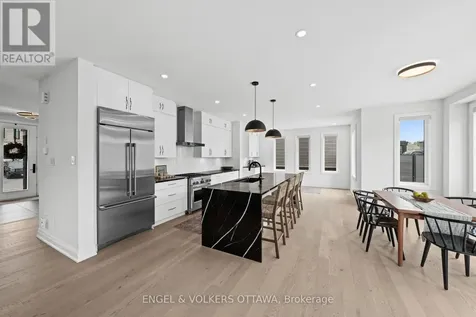 581 Bridgeport Avenue Ottawa ON K4M 0M4