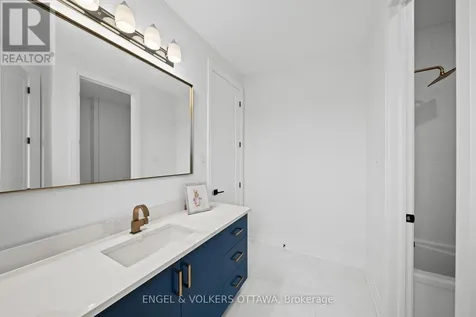 581 Bridgeport Avenue Ottawa ON K4M 0M4