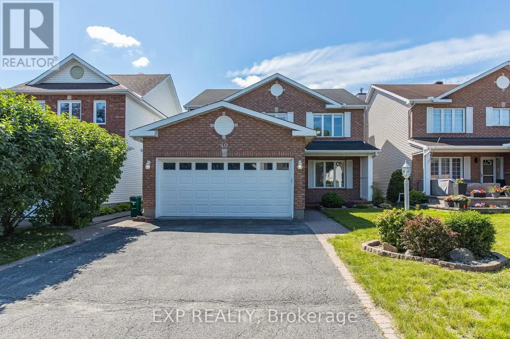 40 Newborough Crescent Ottawa ON K2G 6A5