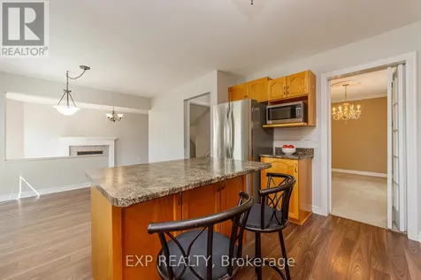 40 Newborough Crescent Ottawa ON K2G 6A5