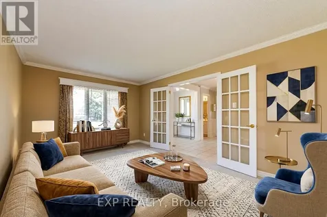 40 Newborough Crescent Ottawa ON K2G 6A5