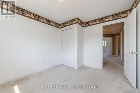 40 Newborough Crescent Ottawa ON K2G 6A5