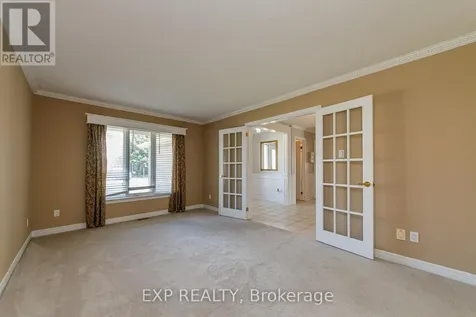 40 Newborough Crescent Ottawa ON K2G 6A5