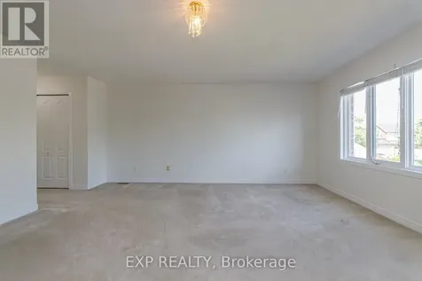 40 Newborough Crescent Ottawa ON K2G 6A5