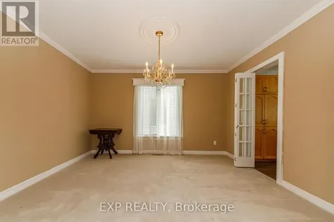 40 Newborough Crescent Ottawa ON K2G 6A5