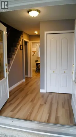 307 Erindale Drive Burlington ON L7L 4T3