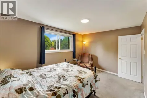 307 Erindale Drive Burlington ON L7L 4T3